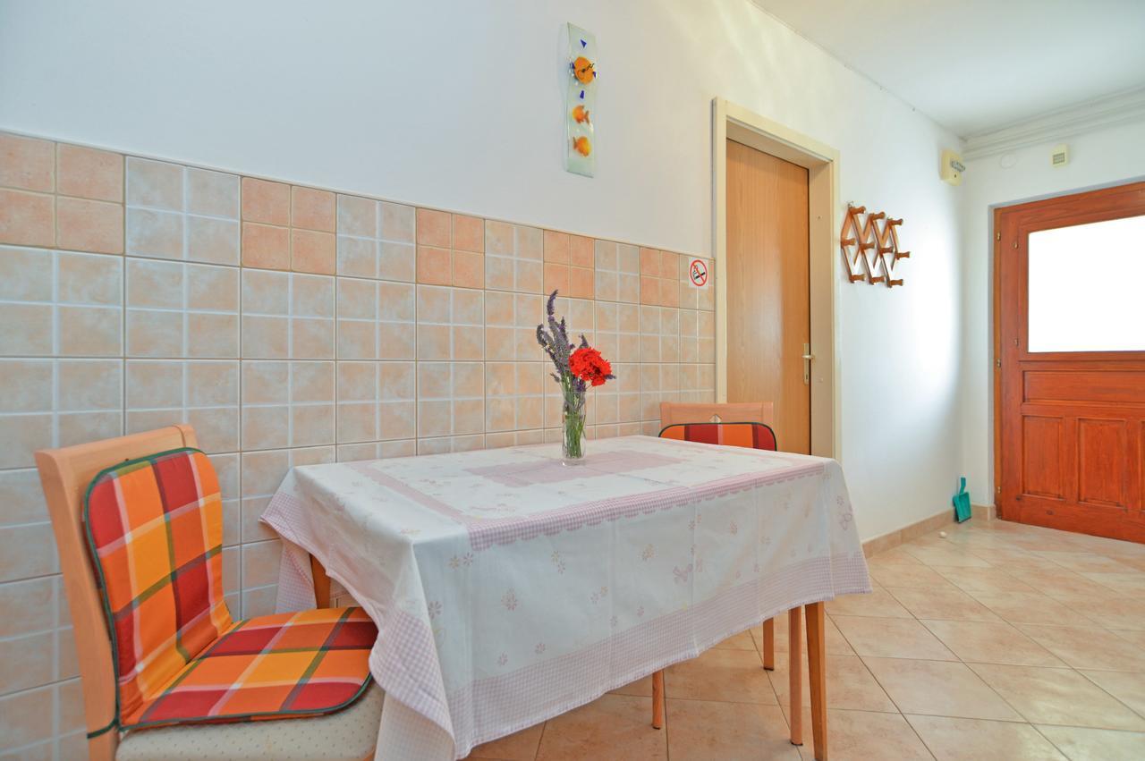 Apartment & Room Tanja 1552 Pula Dış mekan fotoğraf