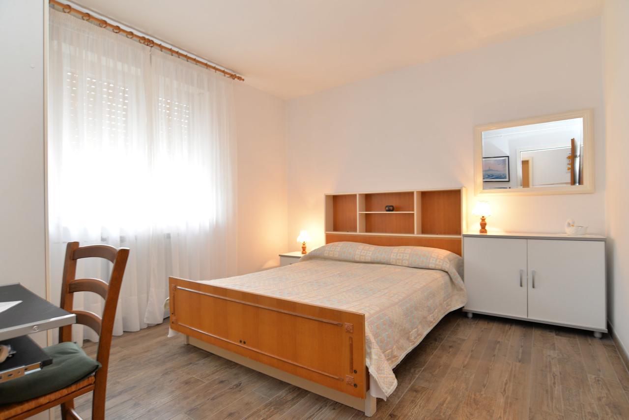 Apartment & Room Tanja 1552 Pula Dış mekan fotoğraf