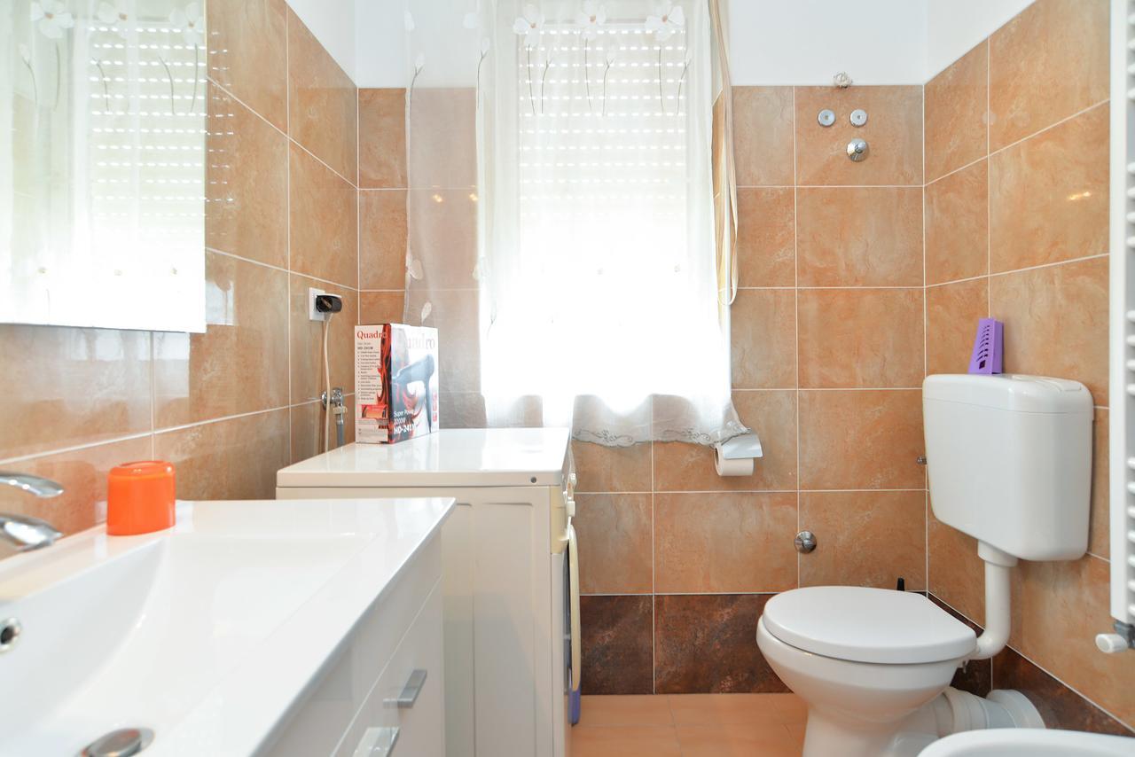 Apartment & Room Tanja 1552 Pula Dış mekan fotoğraf