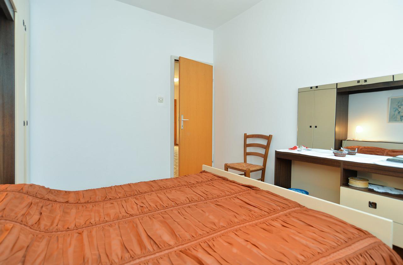 Apartment & Room Tanja 1552 Pula Dış mekan fotoğraf